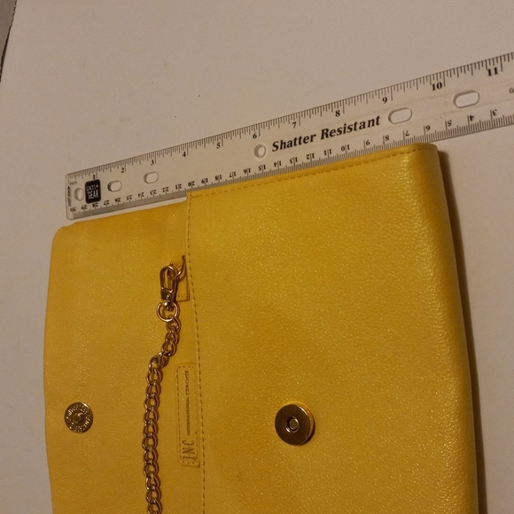 International Concepts Yellow Crossbody Purse. 23-30 " Adjustable strap - Picture 7 of 9